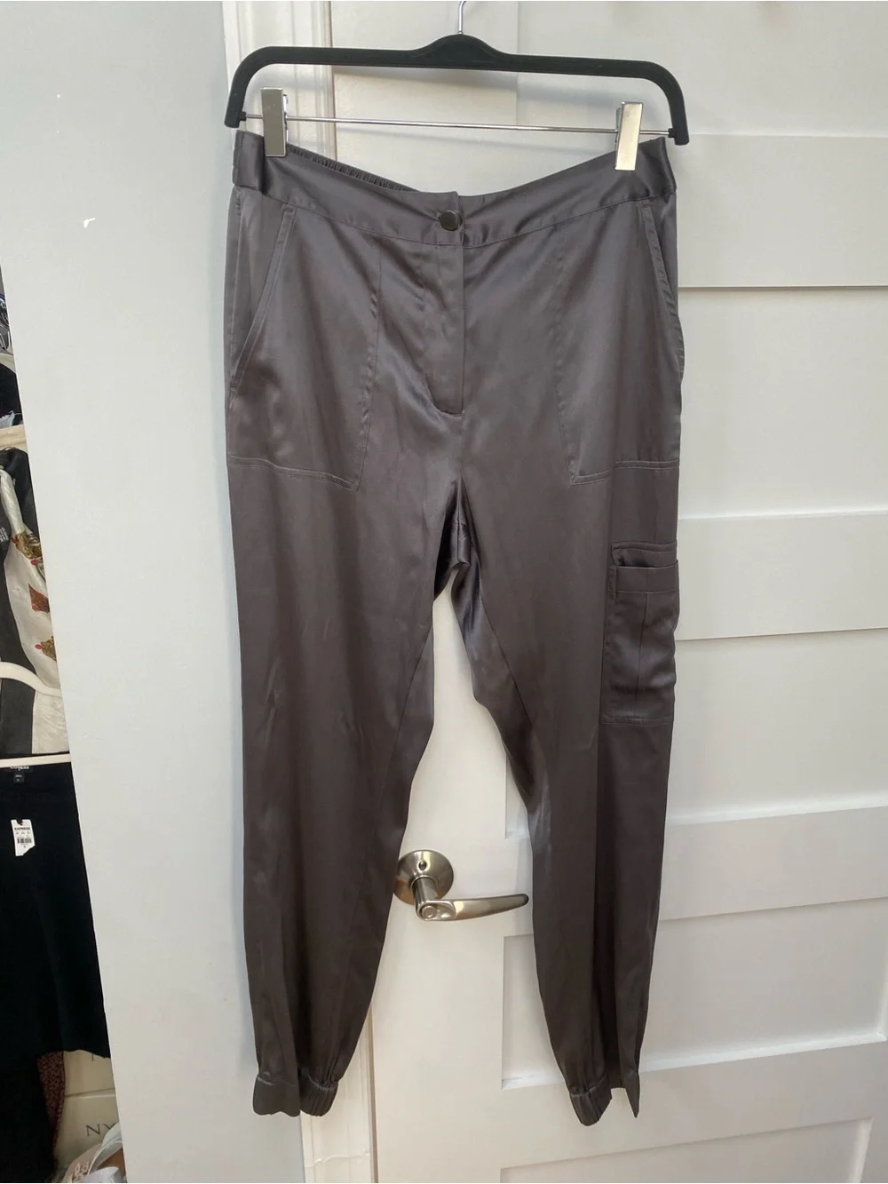 Go silk, silk Woven Cargo Jogger Pants in silver gray size small